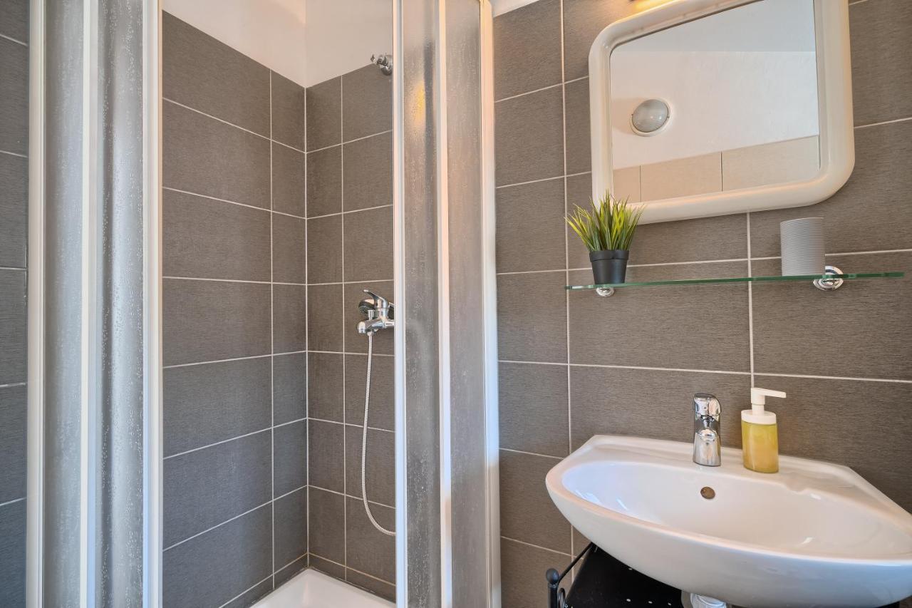 Apartmani Ticic トロギール エクステリア 写真